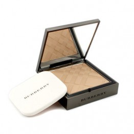 Burberry Sheer Foundation Luminous Compact Foundation - Trench No. 06 8g/0.28oz